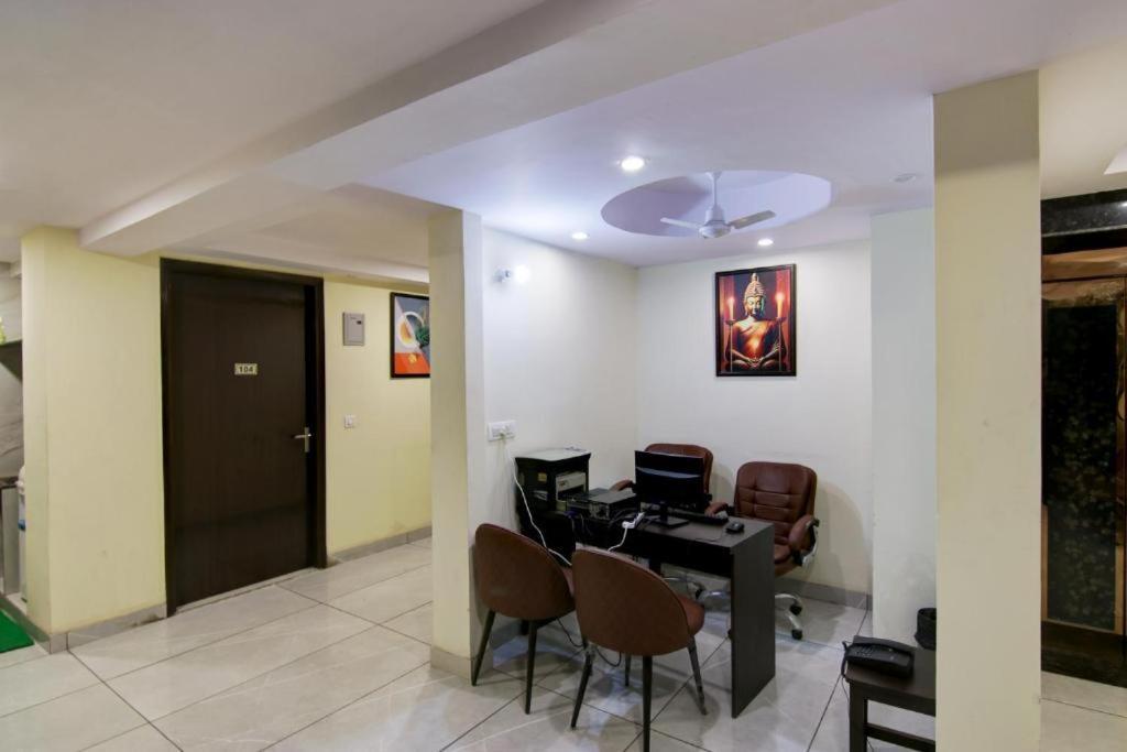 Hotel De Hocks Deluxe - New Delhi Railway Station Εξωτερικό φωτογραφία