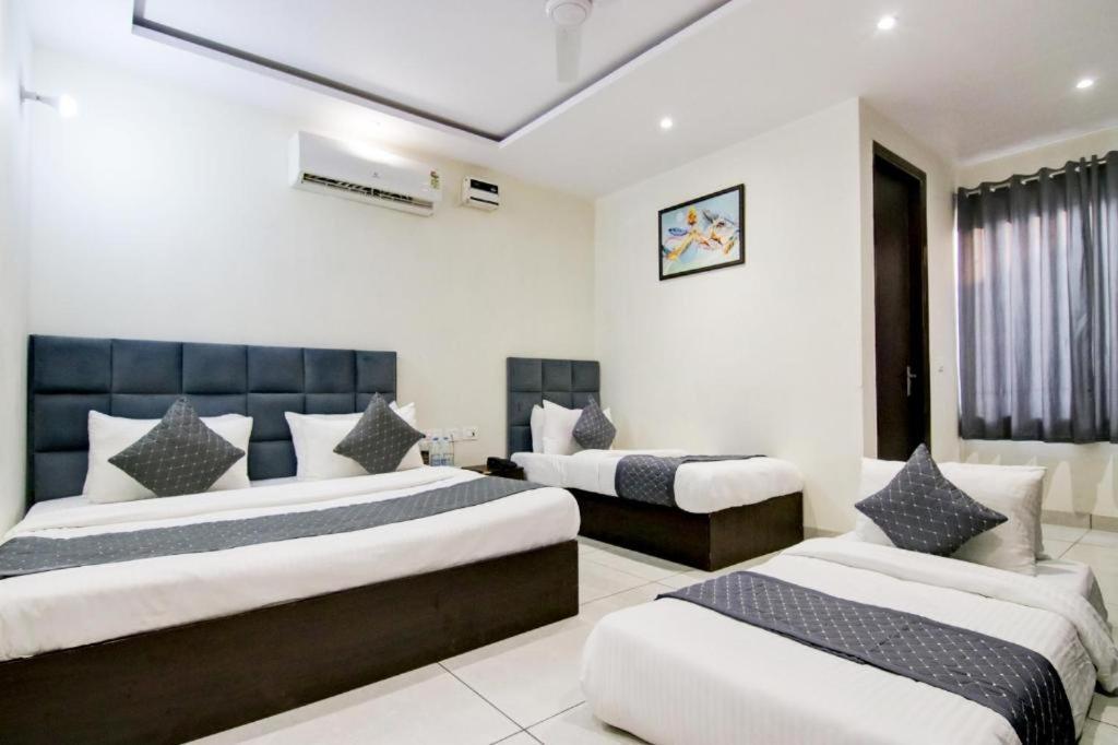 Hotel De Hocks Deluxe - New Delhi Railway Station Εξωτερικό φωτογραφία