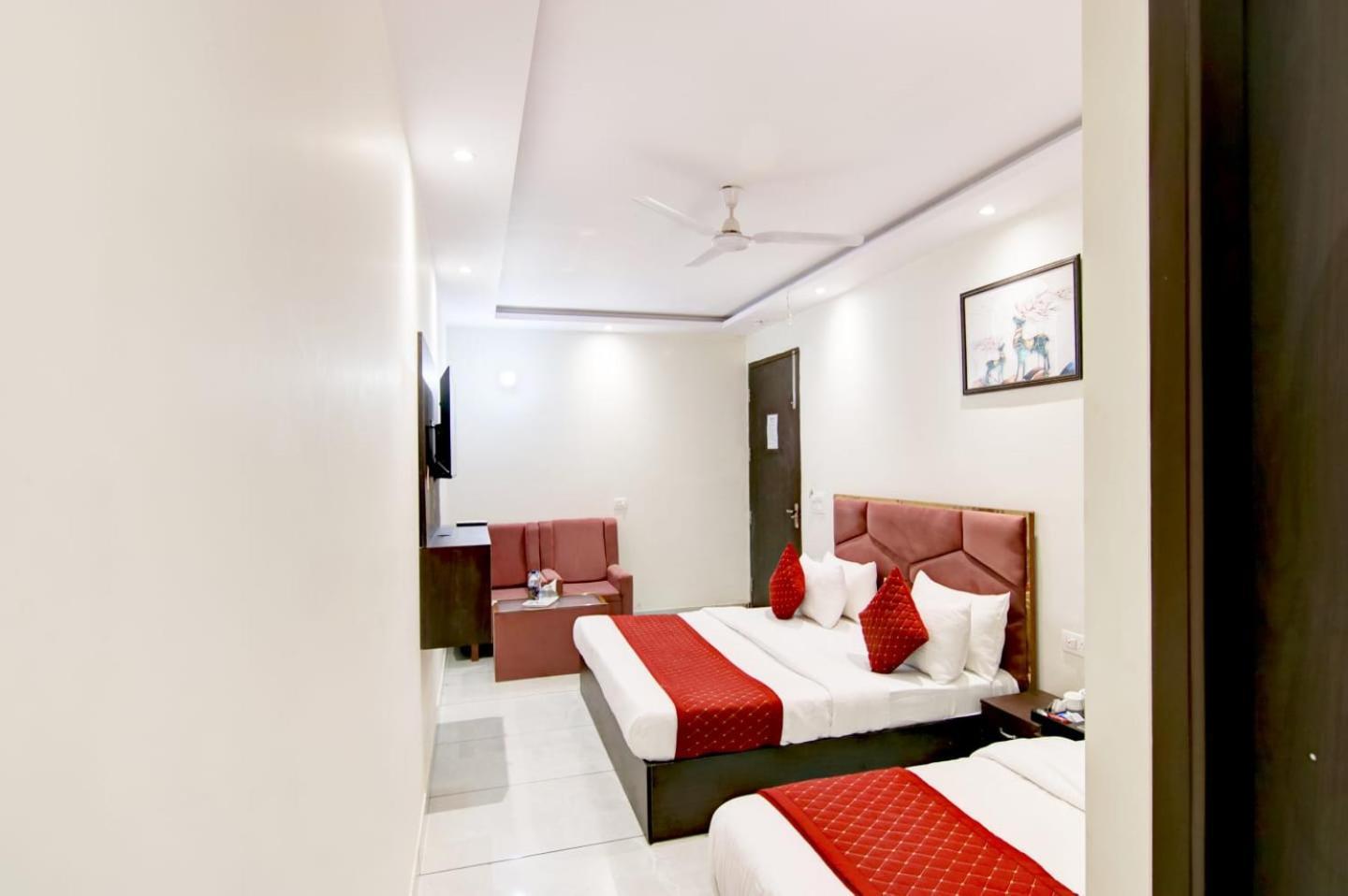 Hotel De Hocks Deluxe - New Delhi Railway Station Εξωτερικό φωτογραφία