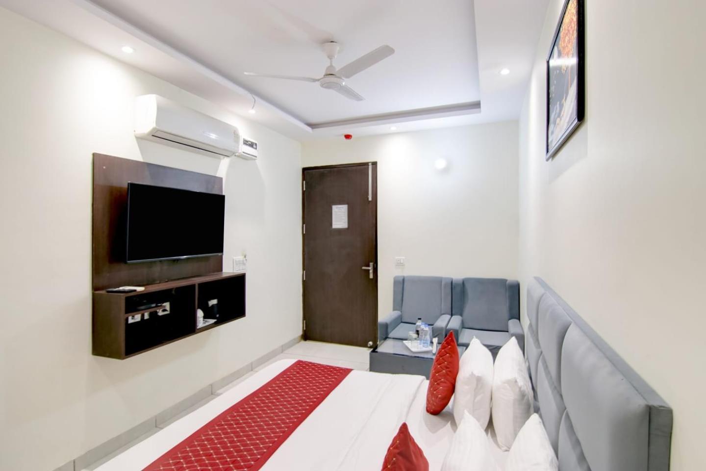 Hotel De Hocks Deluxe - New Delhi Railway Station Εξωτερικό φωτογραφία