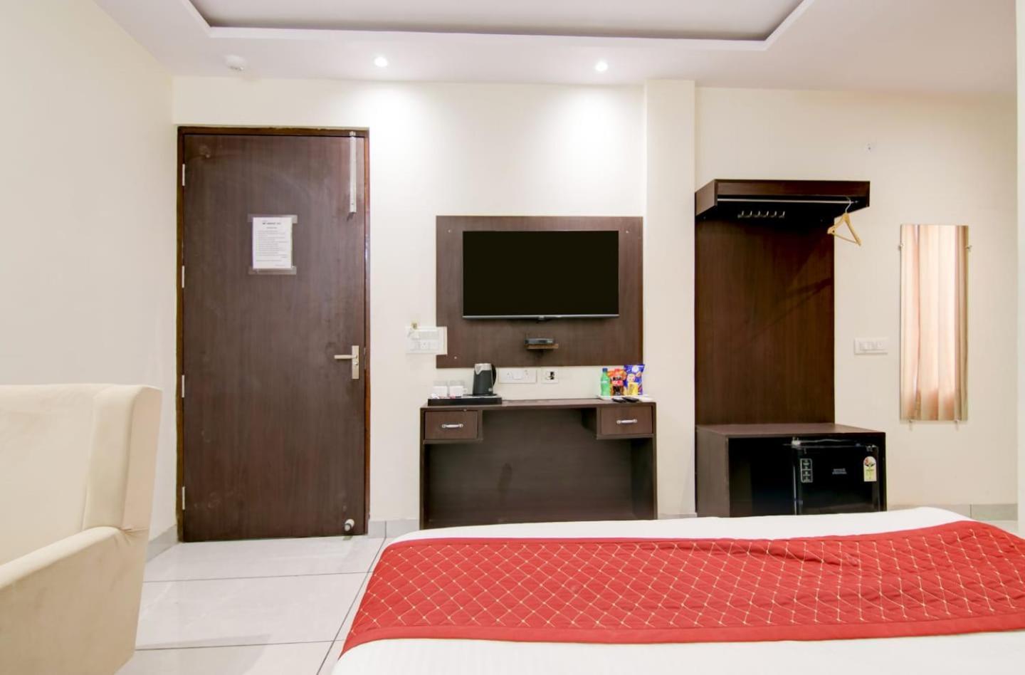 Hotel De Hocks Deluxe - New Delhi Railway Station Εξωτερικό φωτογραφία