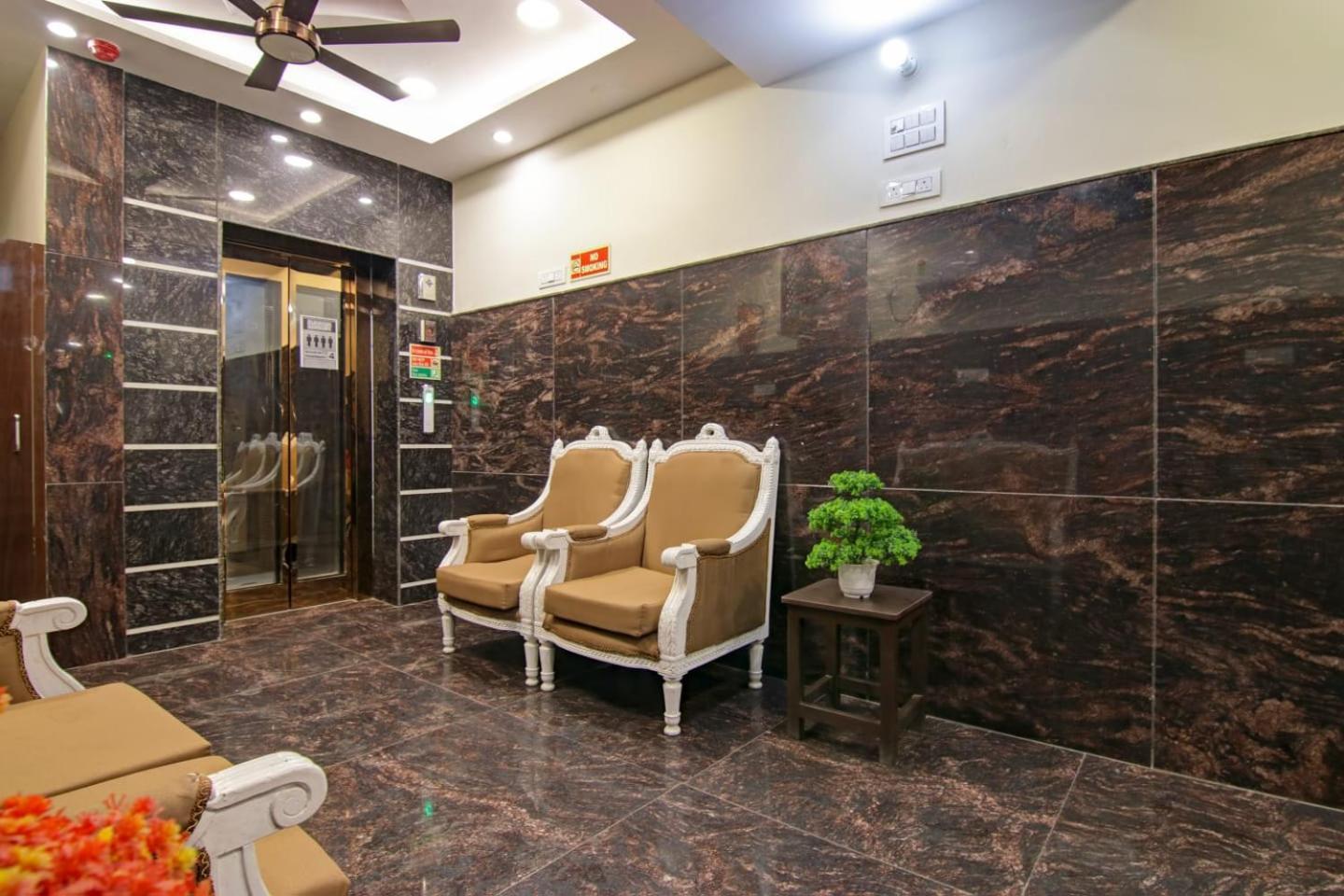 Hotel De Hocks Deluxe - New Delhi Railway Station Εξωτερικό φωτογραφία