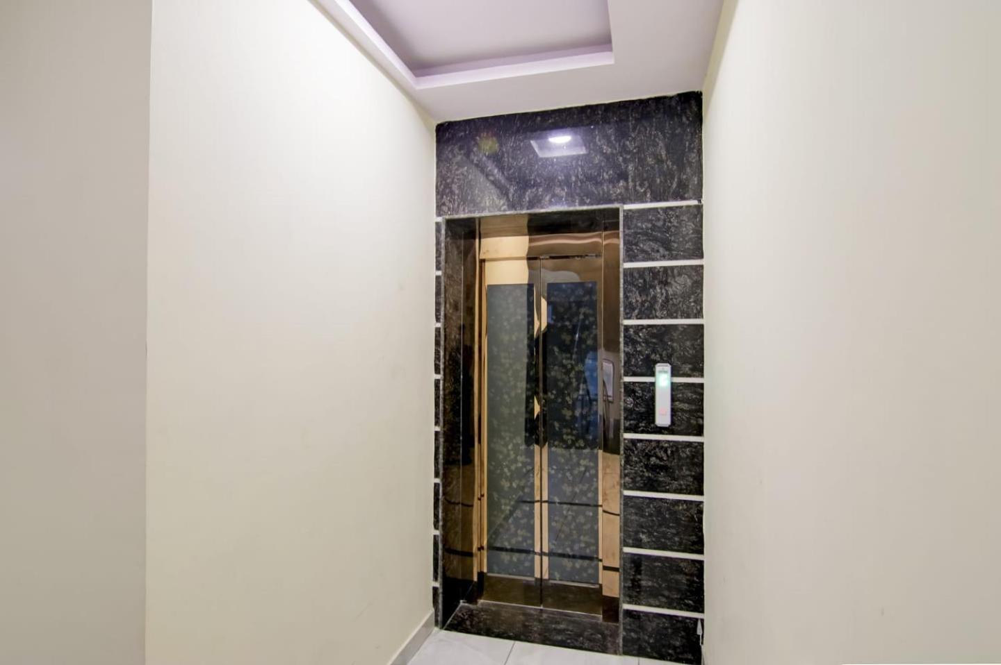 Hotel De Hocks Deluxe - New Delhi Railway Station Εξωτερικό φωτογραφία